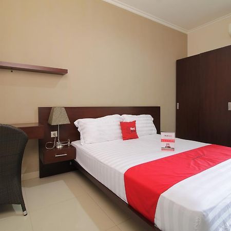Reddoorz Plus Near Ambassador Mall Jakarta Exteriör bild