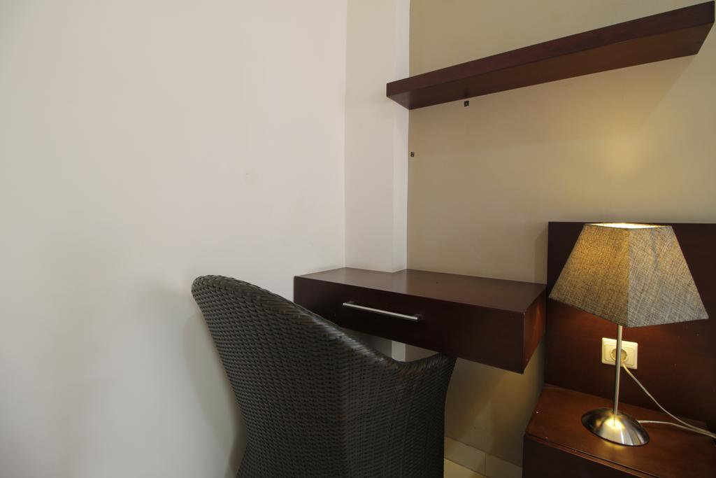 Reddoorz Plus Near Ambassador Mall Jakarta Exteriör bild