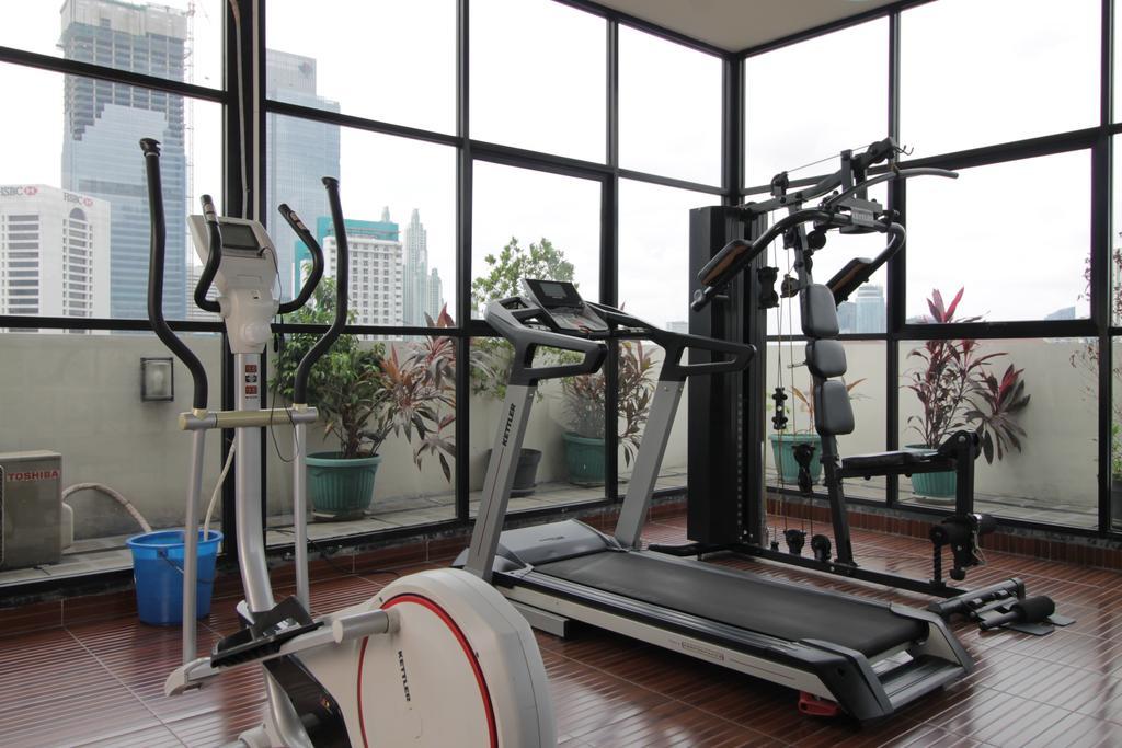 Reddoorz Plus Near Ambassador Mall Jakarta Exteriör bild